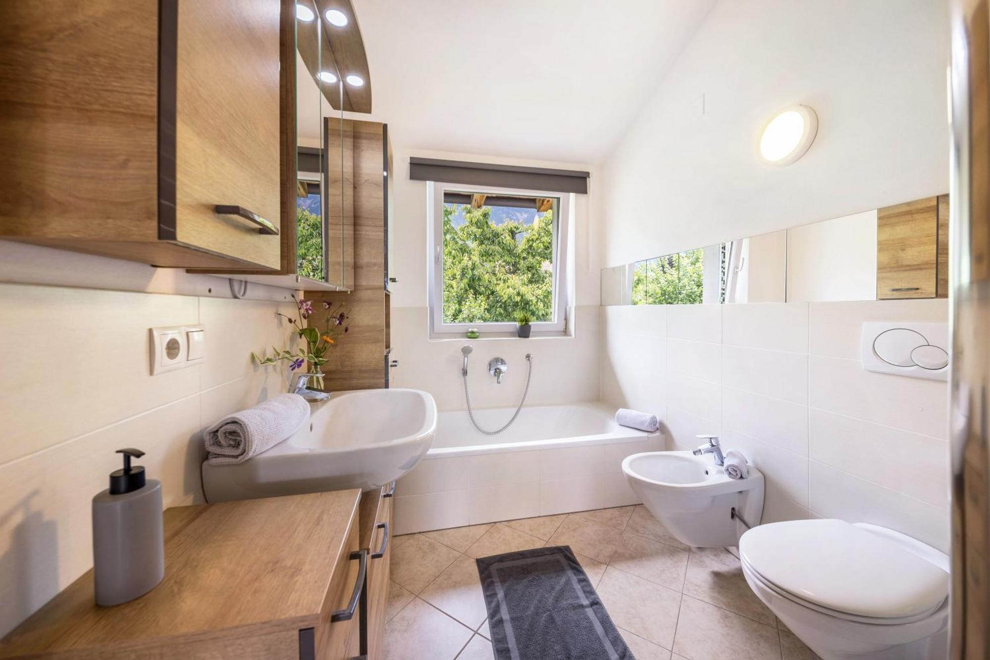 Angerblick Apartment Апп'яно-сулла-Страда-дель-Віно Екстер'єр фото